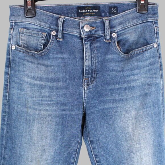 LUCKY BRAND Brooke Straight Jeans in Mid Wash Size 6 - Picture 2 of 10